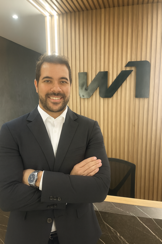 Sobre o Finanças com JP ChatGPT Image 30 De Dez. De 2025 16 19 02 683x1024